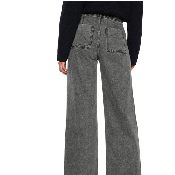 GAP Dark Gray Wide-Leg Jeans - Picture 2 of 4